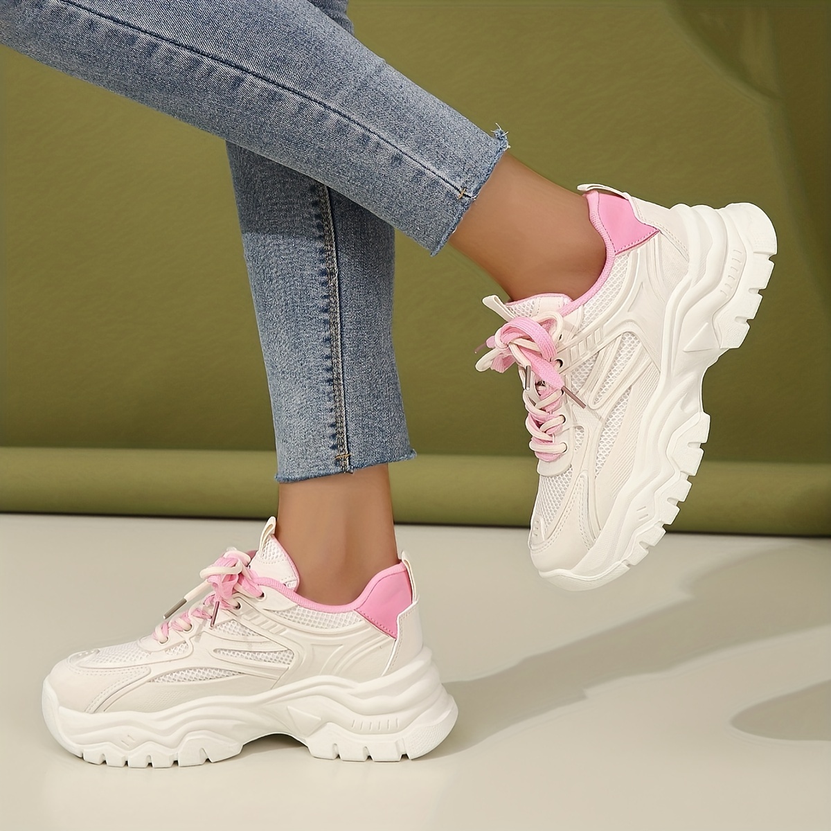 Women Casual Sports Shoes Breathable Mesh Height-increasing Shoes
