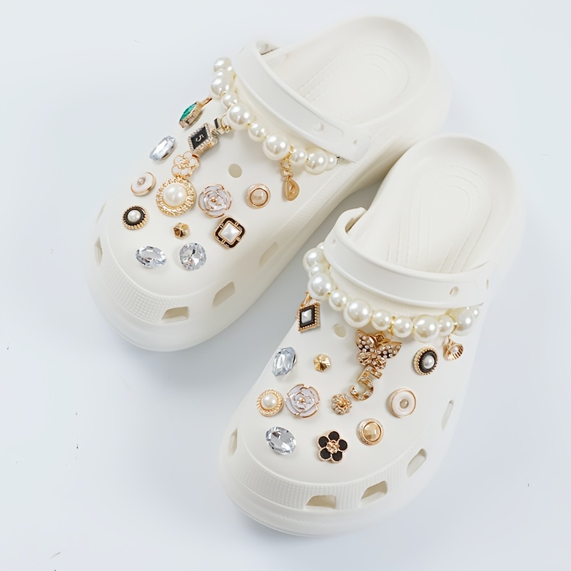 Dropship A Set Of Crystal Shoe Charms Fits Fashion Decoration For