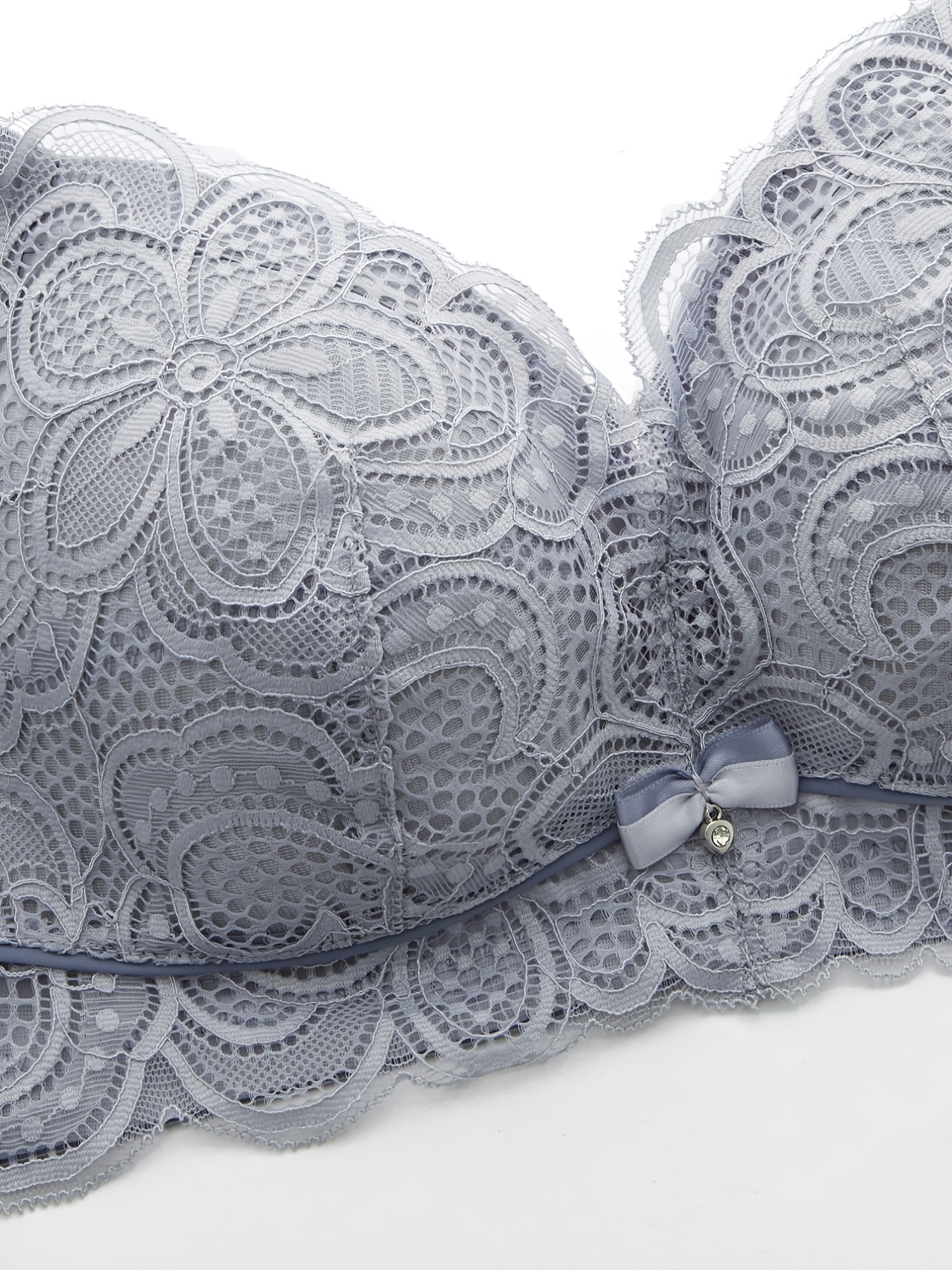 Comfortable full cup bra, mesh inlay, elegant design, C to K-cup
