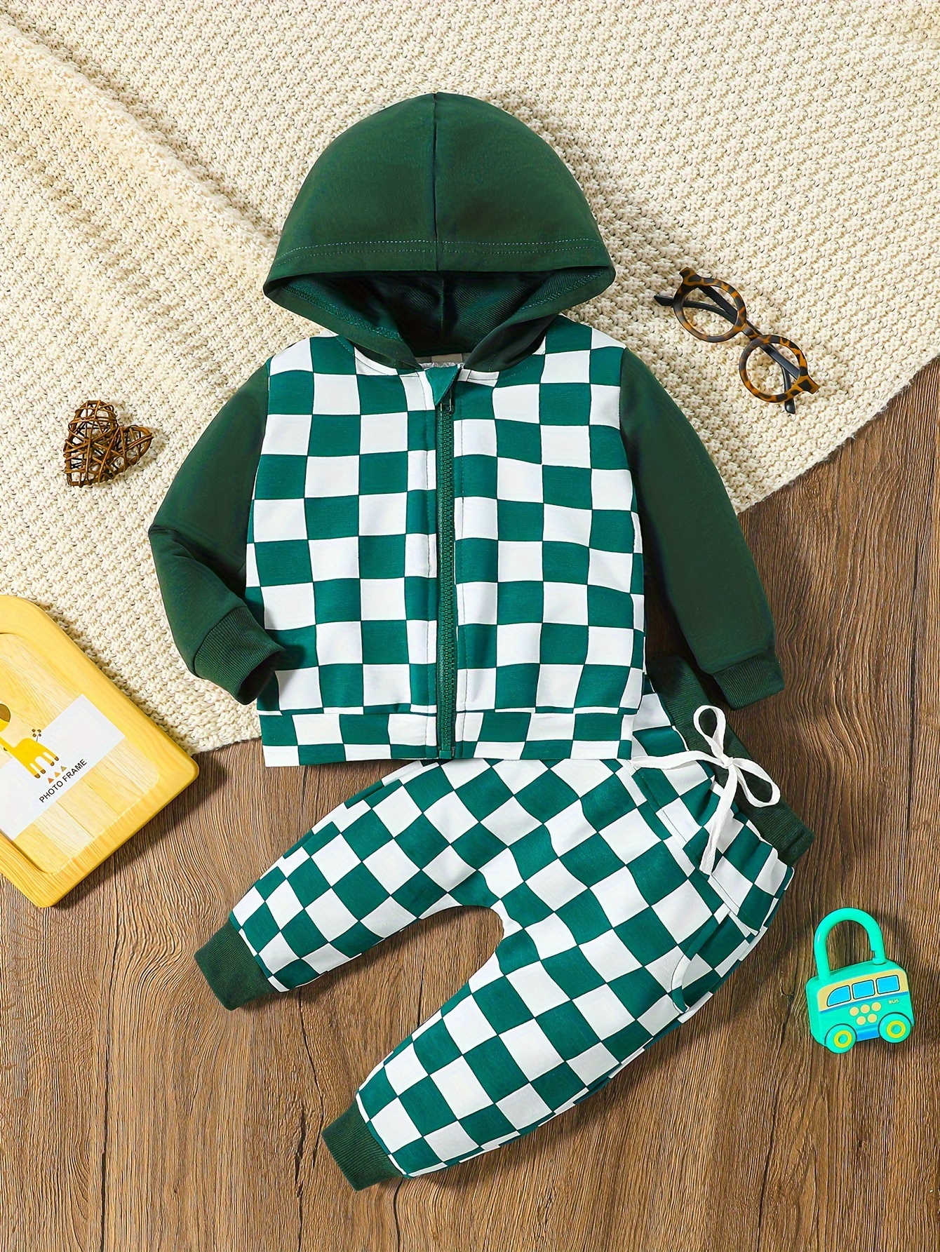 Classic baby hot sale outfits