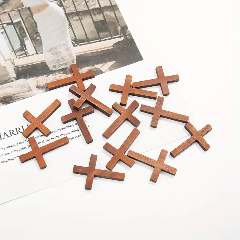10/30pcs Mini Wooden Crosses Pendants Bulk Mini Wood Cross Charm For Craft  Cross Charms With Chains Christian Baptism Cross Party Favor For Keychain N