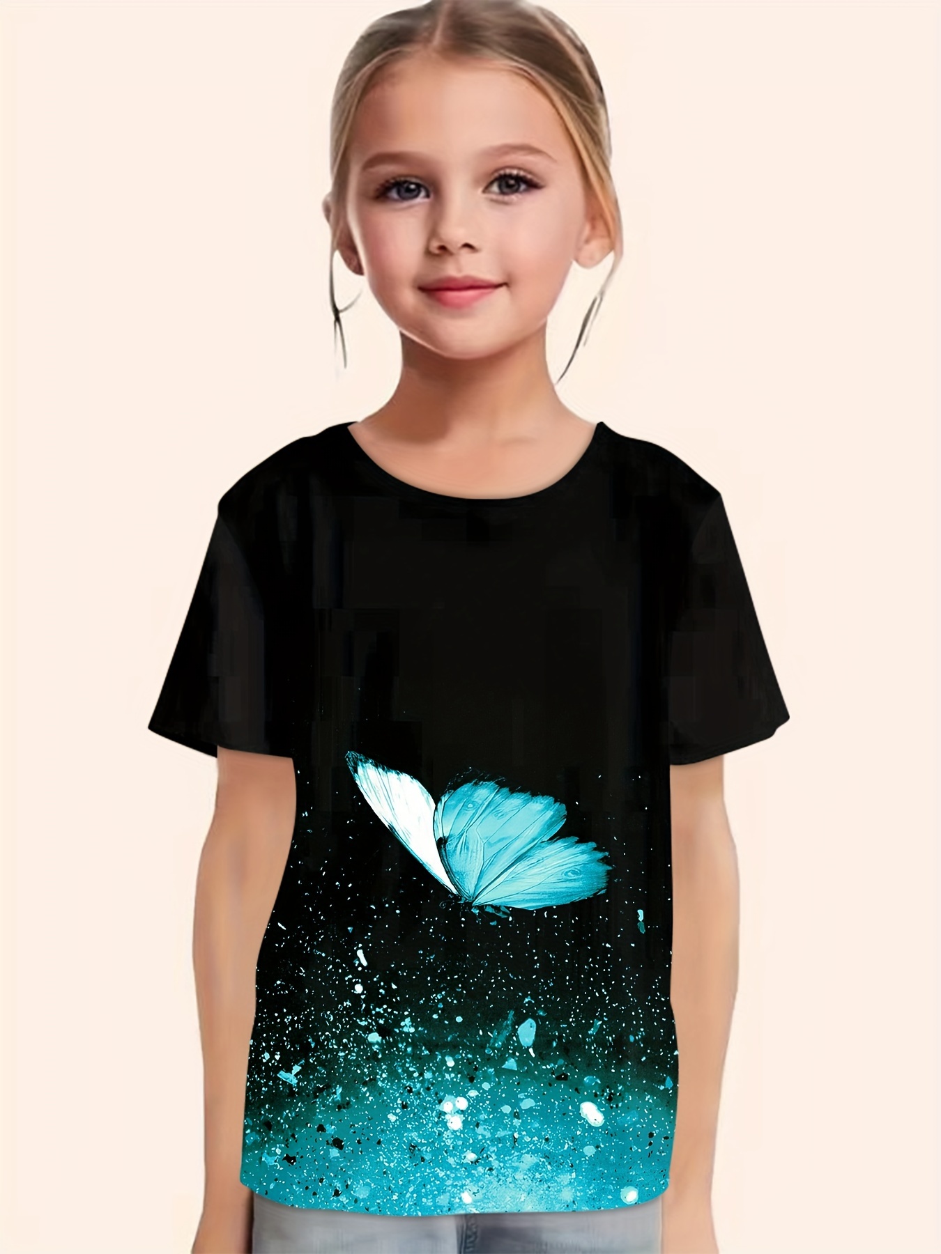 Adorable Camiseta Negra Con Estampado De Niña Y Flores - Temu
