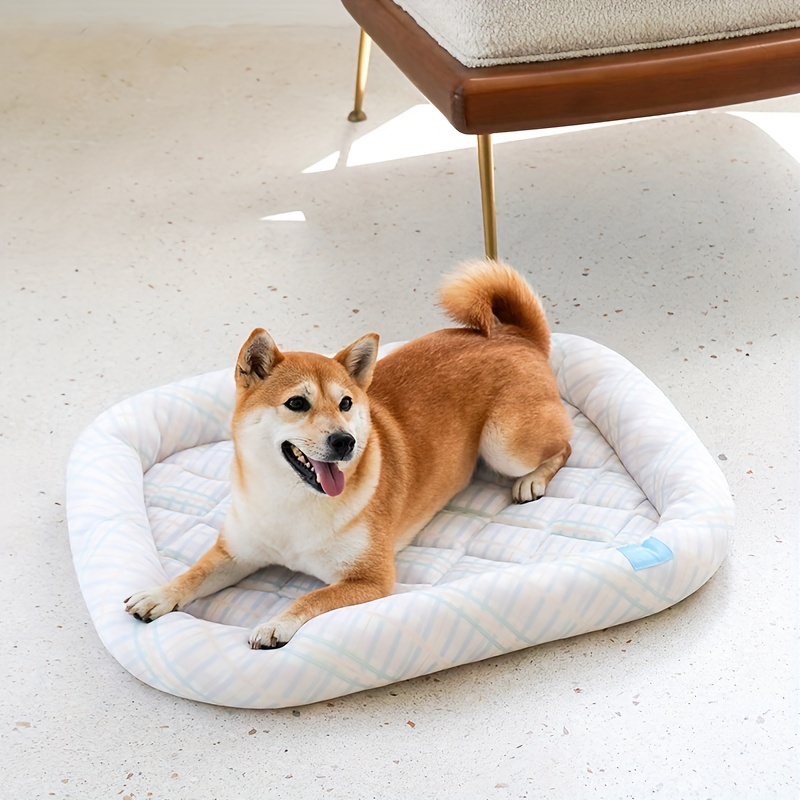 Frisco quilted fleece pet hot sale bed