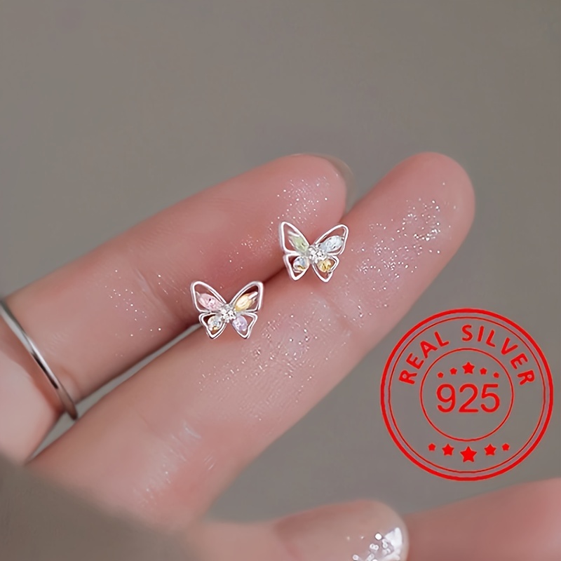 

Mini 925 Sterling Silver Hypoallergenic Stud Earrings Butterfly Design Elegant Simple Style Suitable For Women Daily Dating Gift