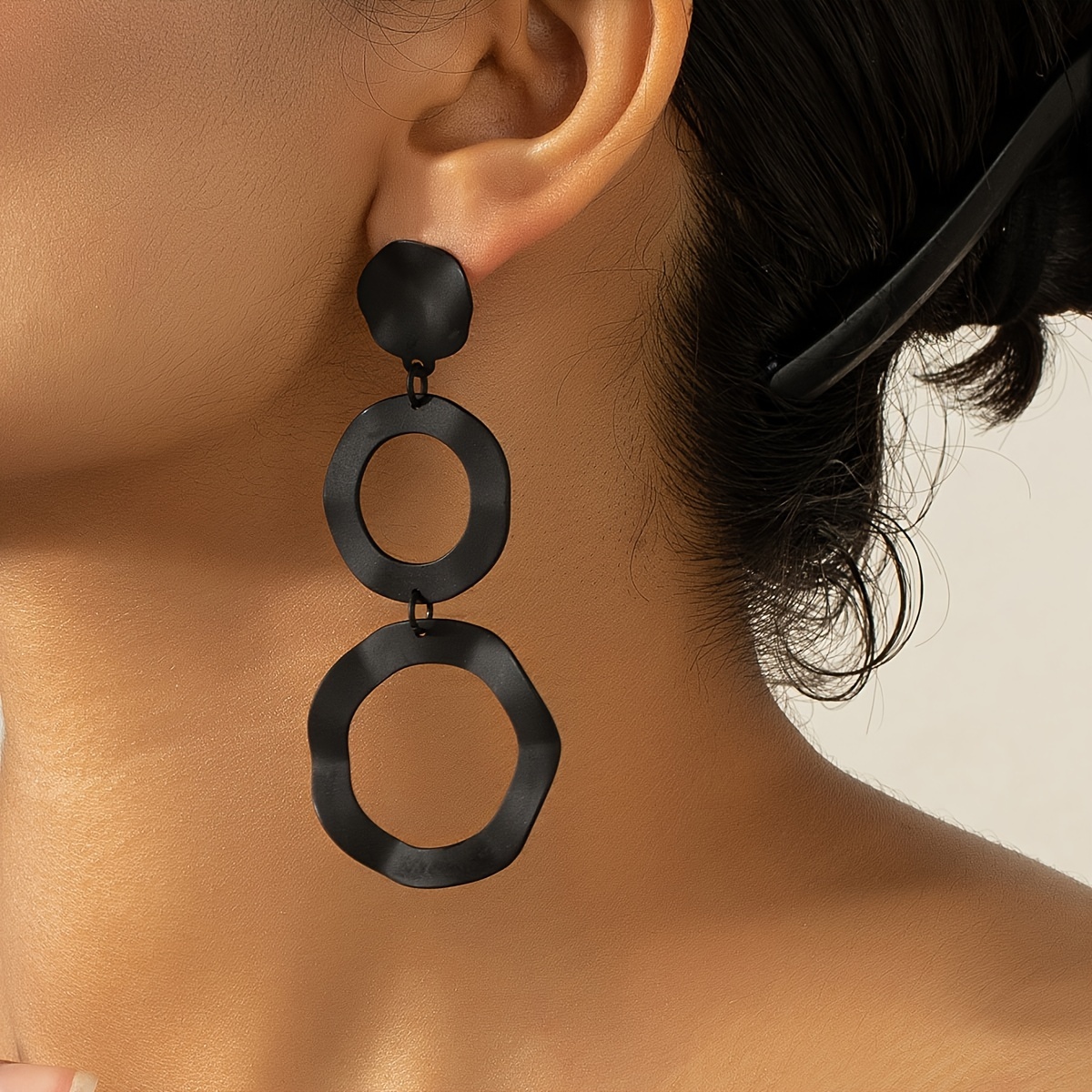 TEMU Único Diseño De Borla Geométrica Hueca Pendientes Colgantes Hierro 18K Chapado En Oro Joyería Elegante Y Sexy Para Mujeres Pendientes De Fiesta