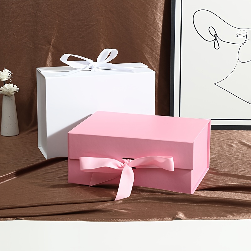 Boîte-cadeau de papier rigide de festival avec le Bowknot pour les  sous-vêtements de la lingerie des femmes