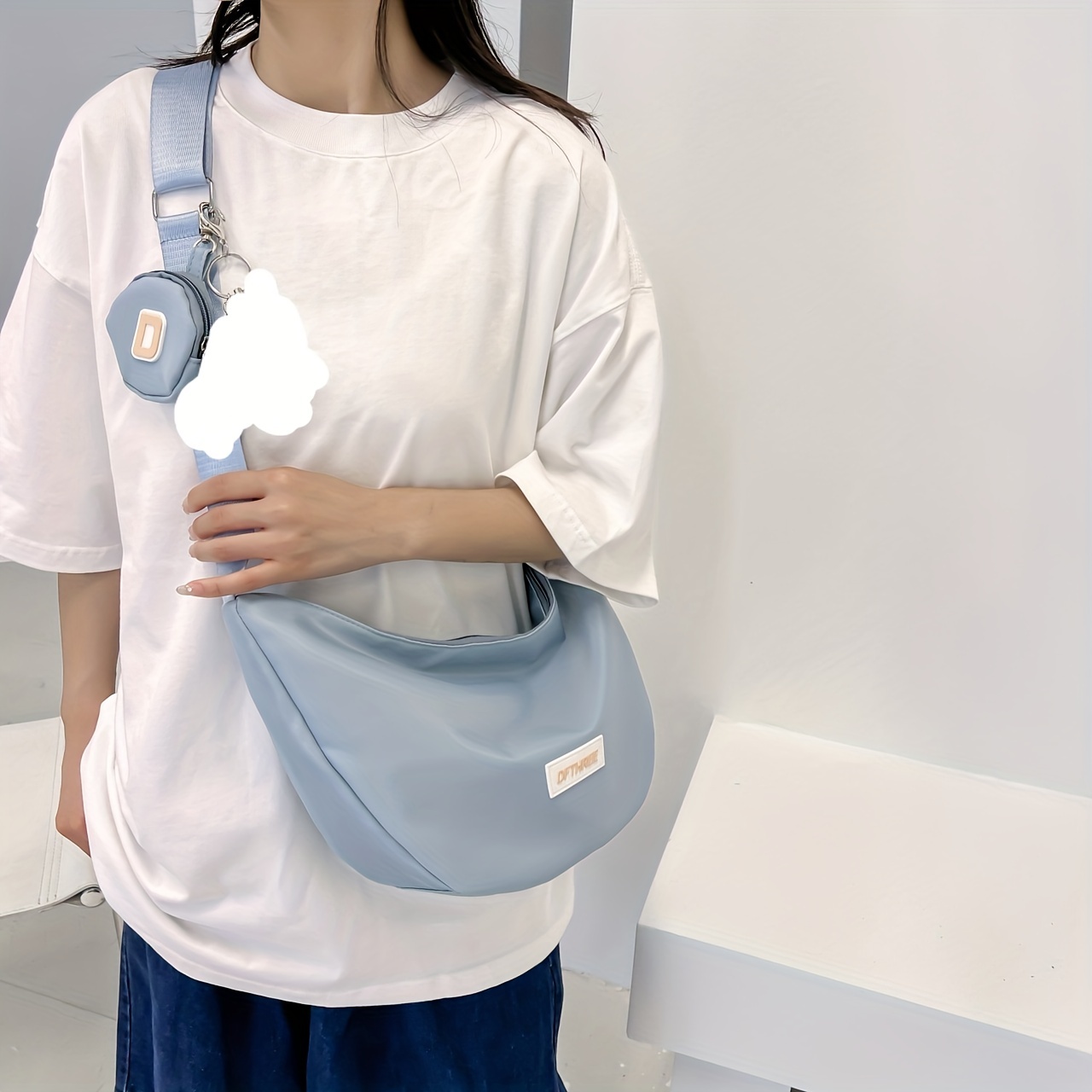 2022 New Crossbody Bags Purses Cute Half Moon Heart Trendy Fashion