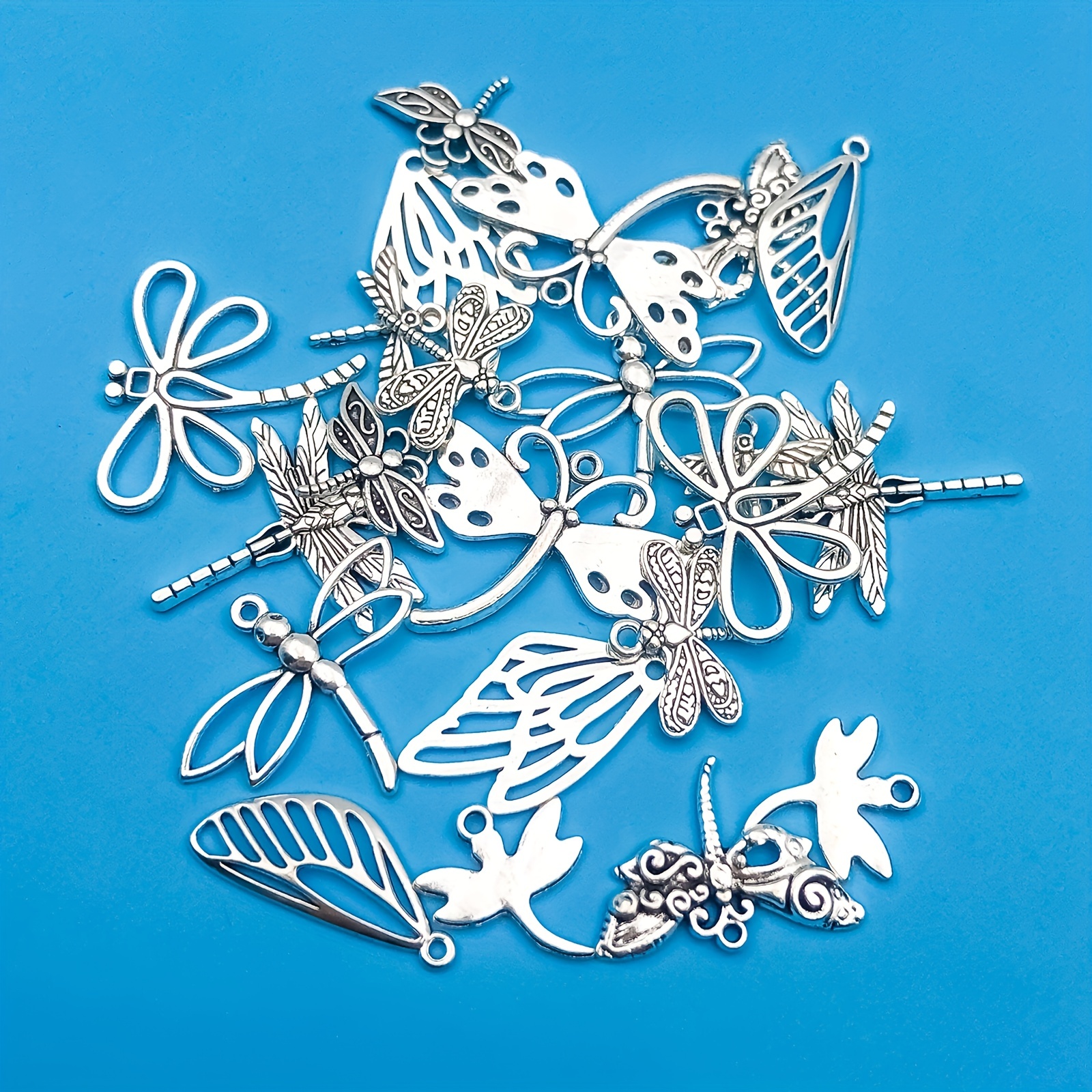 22pcs Antique Silver Insect Collection Dragonfly Charms Pendant Set