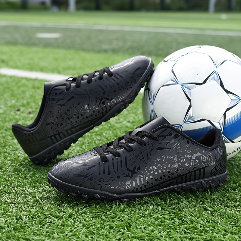 Chaussures de Football crampons football homme originales de la société  pour hommes,football homme, bottes respirantes de terrain de Football sur  gazon, crampons d'entraînement en herbe - AliExpress