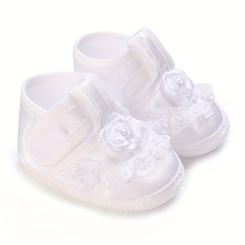 Springtime Charm, Adorable Floral Embroidered Baby Girl Footwear - Non-Slip Baptism & First Steps, Perfect for Spring/Fall
