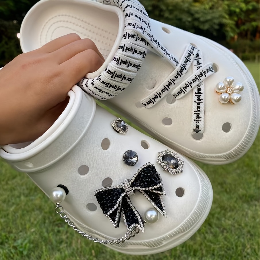  Bling Shoes Charms for Croc Shoes Decoration/Diamond Charms for  Girls and Women/Luxury Sandal Charms with Luxury Clog Accessories/Women  Girls Party Favors Birthday Gifts : Clothing, Shoes & Jewelry