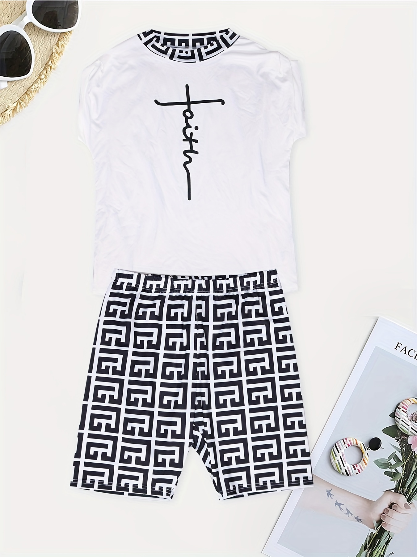 Letter Print Tee & Full Printed Shorts Set Women's Outfit