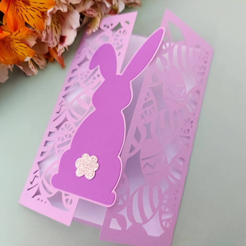 

A Cutting Template For A Golden Easter Bunny Greeting Card For Pc, Used For Decorating Scrapbook Albums With Embossed Diy Paper Cards.