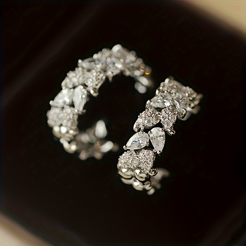 

Tiny Sparkling Leaf C Shaped Hoop Earrings Copper Jewelry Full Of Zircon Elegant Luxury Style For Women Wedding Engagement