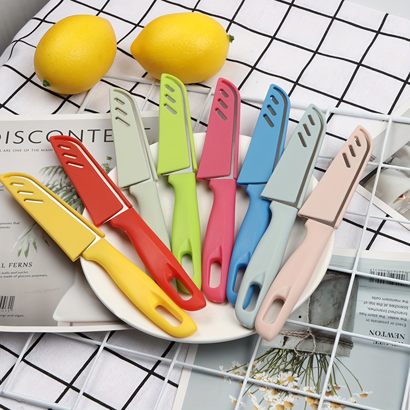 8 Kitchen Knife Stainless Steel Fruit Knife With Safety Cover In Random  Color