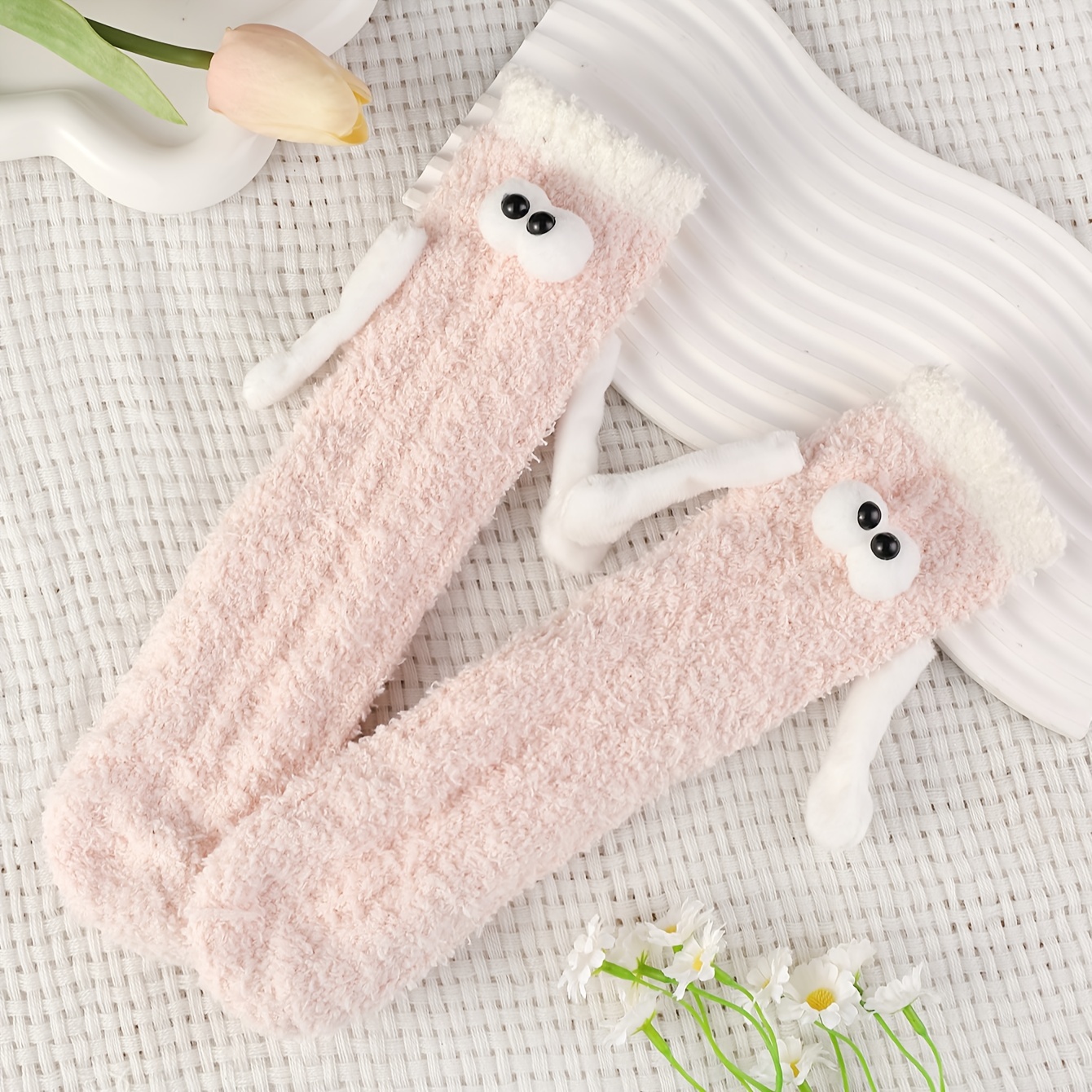 E-shop 1 Paar warme Korallenfleece-Socken, Hand-haltende Paar-Socken, auffällige Mid-Calf-Socken, Valentinstagsgeschenk-Socken