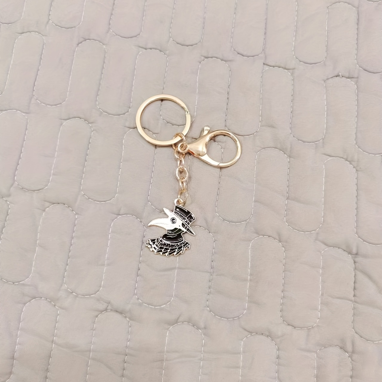 Louis Vuitton Love Birds Enamel Gold Tone Key Chain / Bag Charm Louis  Vuitton