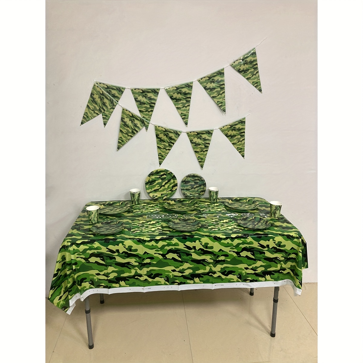 Fournitures de fête camouflage, vaisselle de fête avec assiettes, tasses,  serviettes, pailles pour camouflage, anniversaire, fête prénatale
