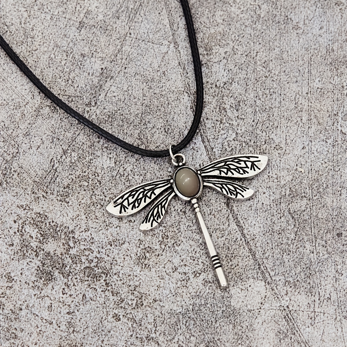 Vintage Bronze Hand Carved Dragonfly Pendant Necklace for Women Ethnic Silver Color Round Shape Faux Green Stone Neck Jewelry, Jewels,Temu