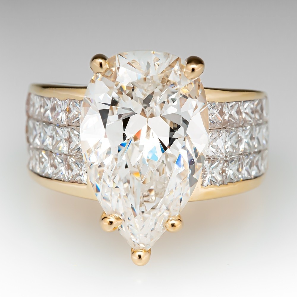 18K Plated Band Ring with Teardrop Zircon, Statement Piece