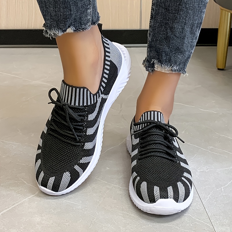 womens knit tennis shoes