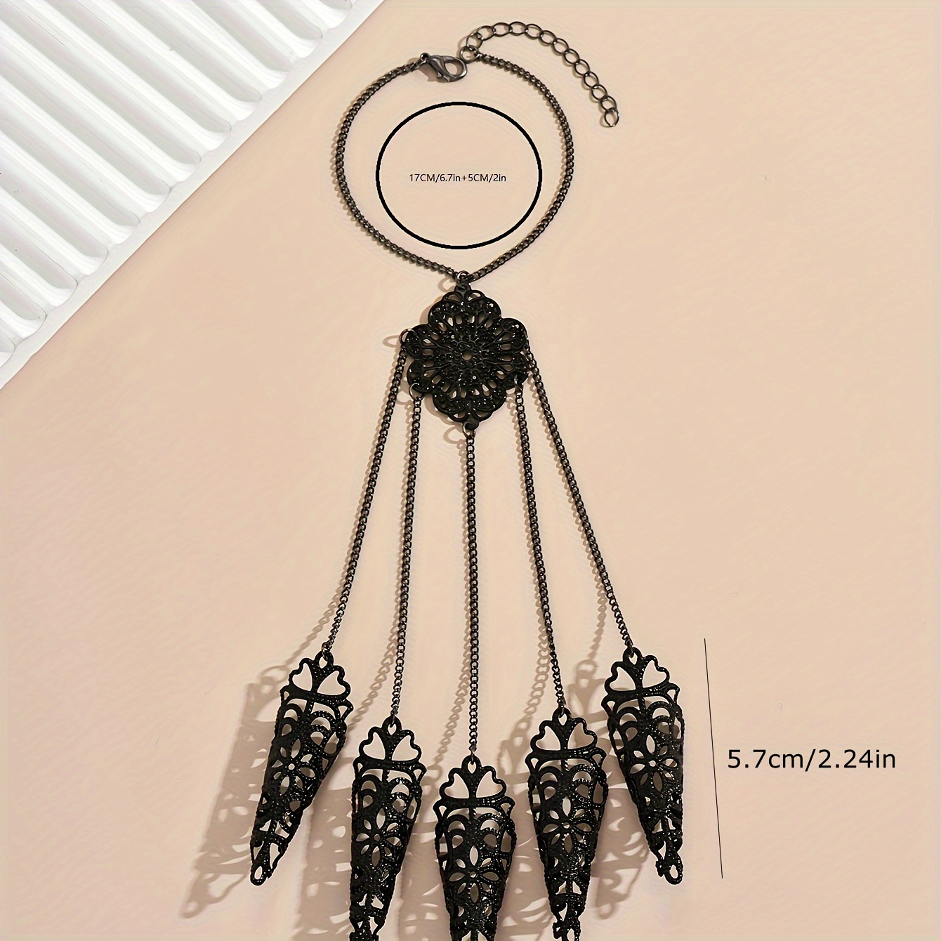 Gothic Style Fingertip Ring Hallow Flower Five Rings Linked Together