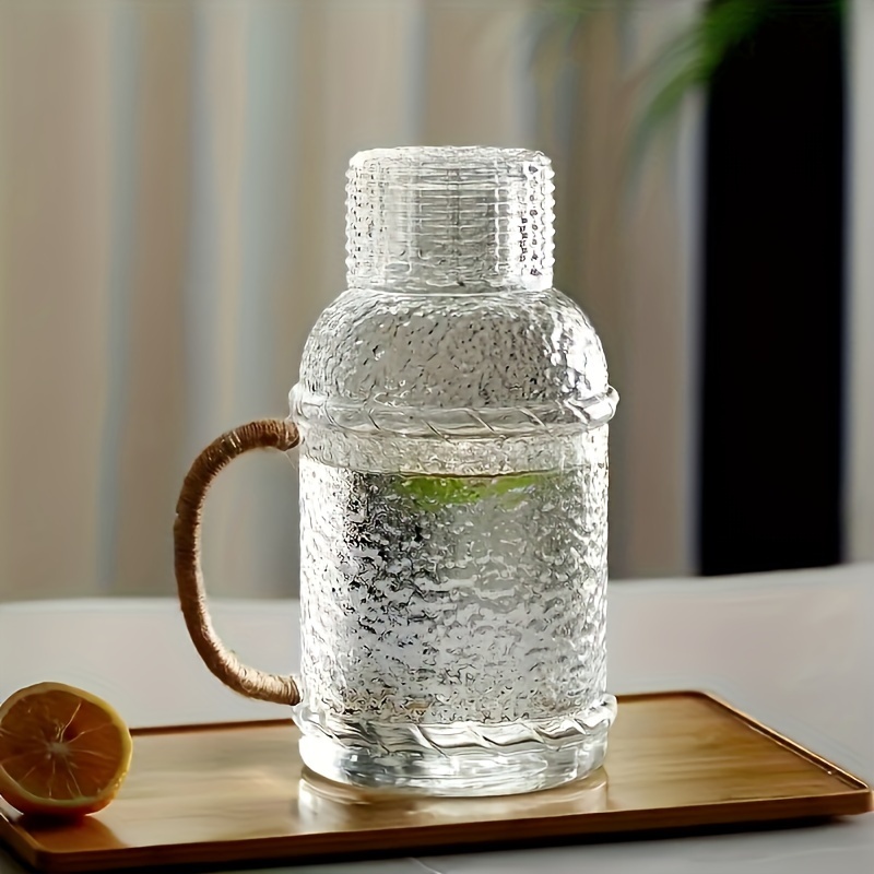 

1pc, Large Glass Pitcher With Lid, Heat Resistant Heavy Duty Water Pitcher, Drink Carafe, For Cold Beverges, Drinkware