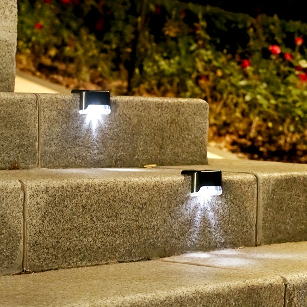 4個LED防水太陽能甲板燈戶外太陽能階梯燈，用於欄杆、甲板、露台、院子、郵箱、圍欄、樓梯和車道 Temu Japan