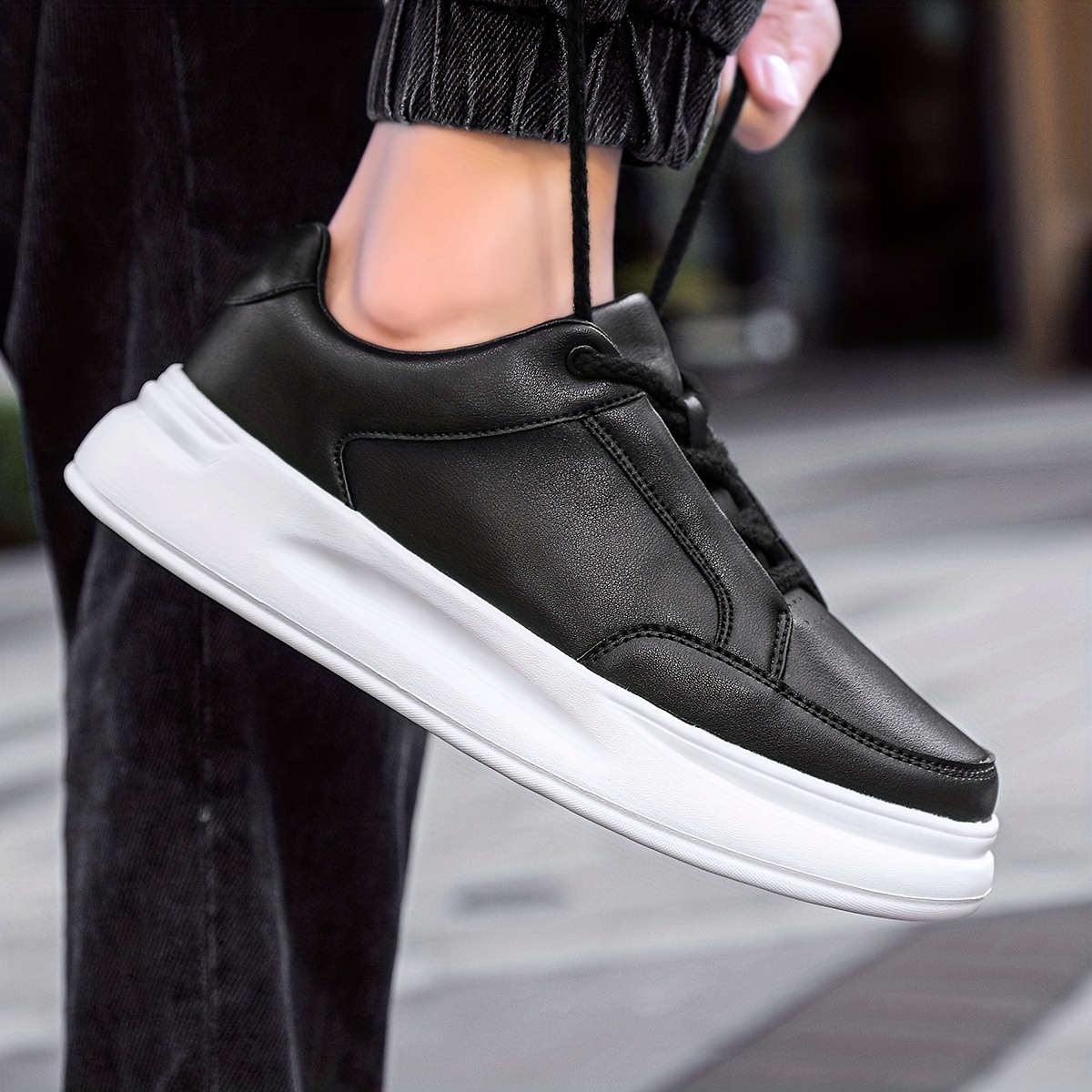 Minimalist deals black sneakers