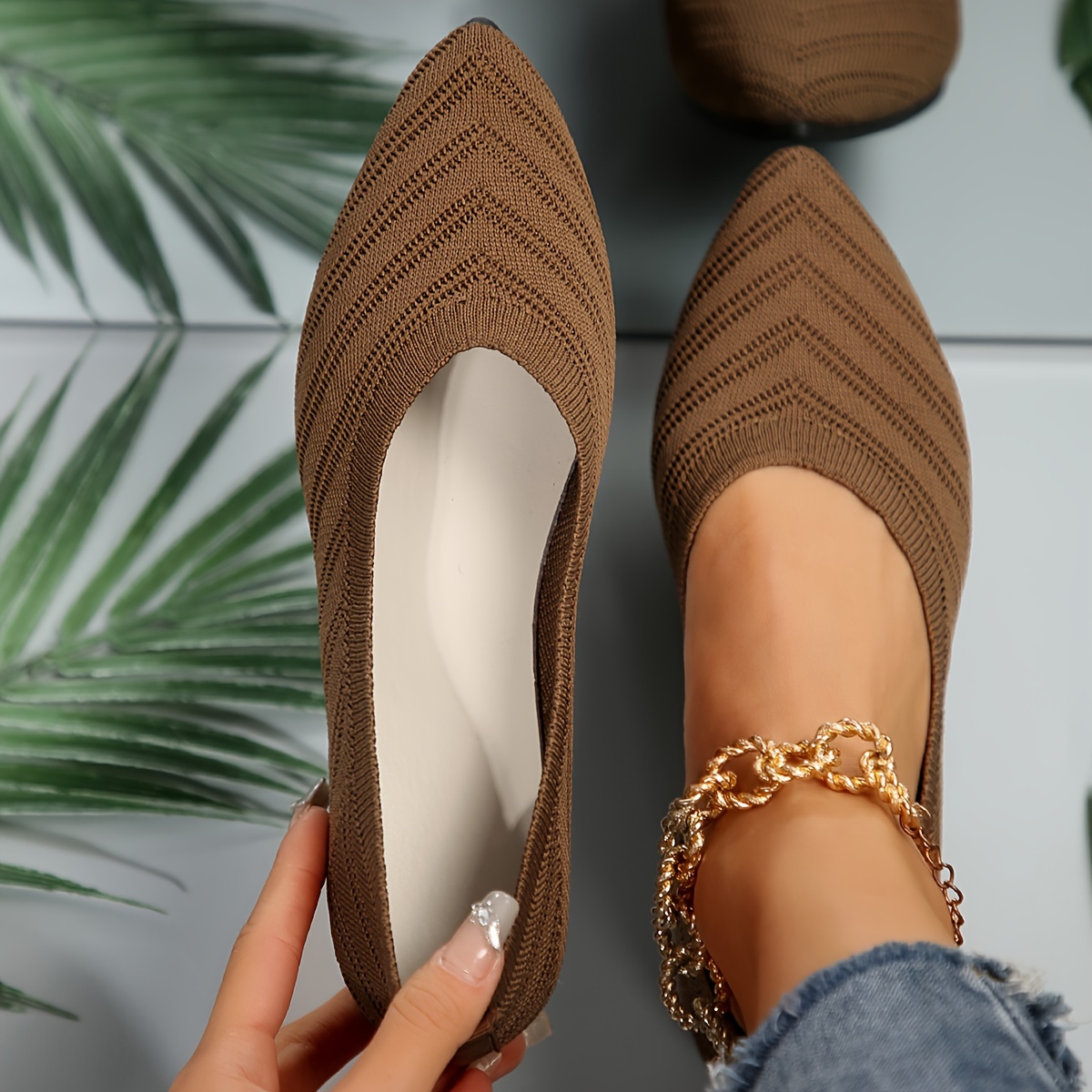 Light brown 2025 flat shoes