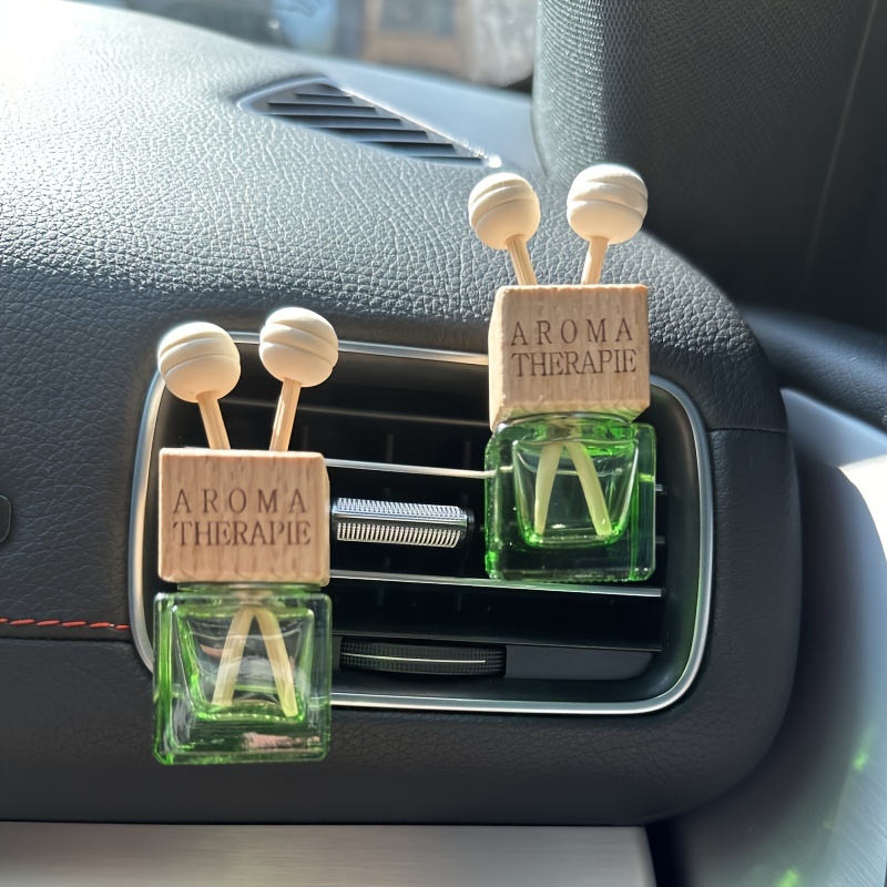 Kaufe Junge Mädchen Paar Auto Parfüm schöne Klimaanlage Aromatherapie Clip süße  Auto Zubehör Innenraum Frau Lufterfrischer