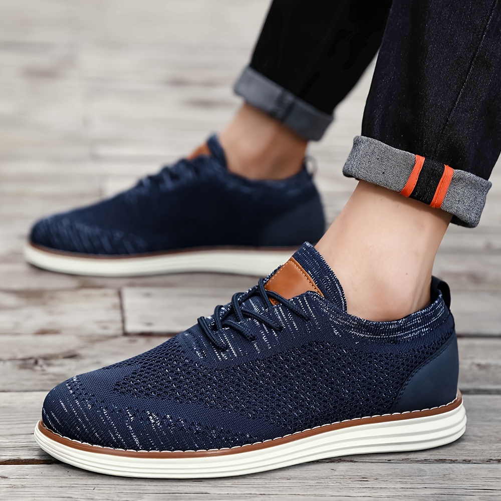 Men's Lightweight Sneakers - Athletic Shoes - Breathable Lace-ups