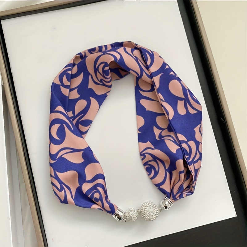 Geometric Neckerchief Scarf with Magnet Buckle