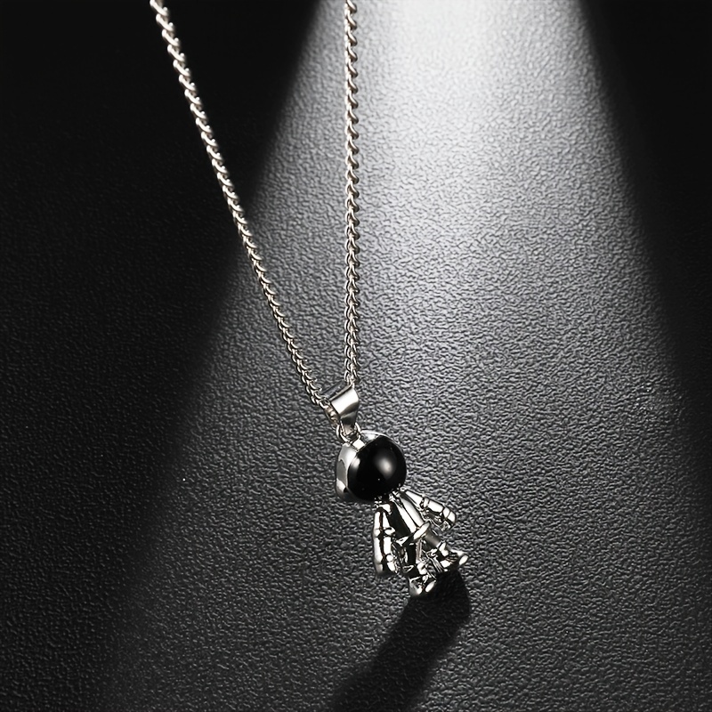 1pc Fashionable Astronaut Charm Silver Necklace For Men For Daily  Decoration