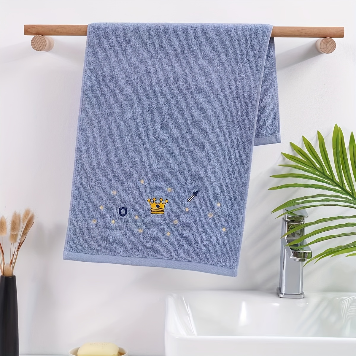 Cartoon Cute Embroidered Hand Towel, Household Cotton Hand Towel, Soft  Skin-friendly Face Towel, Absorbent Towel For Home Bathroom, Bathroom  Supplies - Temu