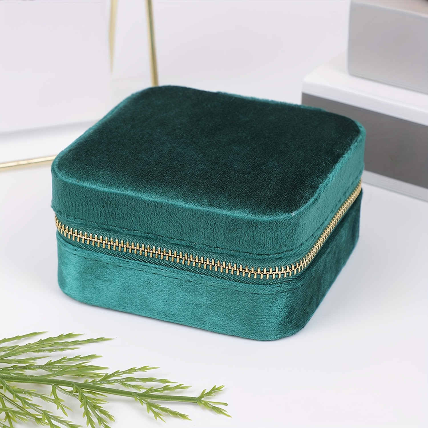 Dropship Dark Green Velvet Chinese Style Small Three Layers Jewelry Storage  Organizer Box Random Embroidery Travel Portable Jewelry Holder to Sell  Online at a Lower Price