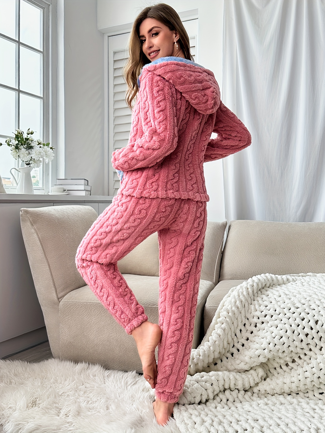 RQYYD Women's 2 Piece Plush Fleece Pajama Set,Long Sleeve Tops Pants Zipper  Sweatsuit Set Warm Loungewear Sleepwear on Clearance (Pink,XXL)