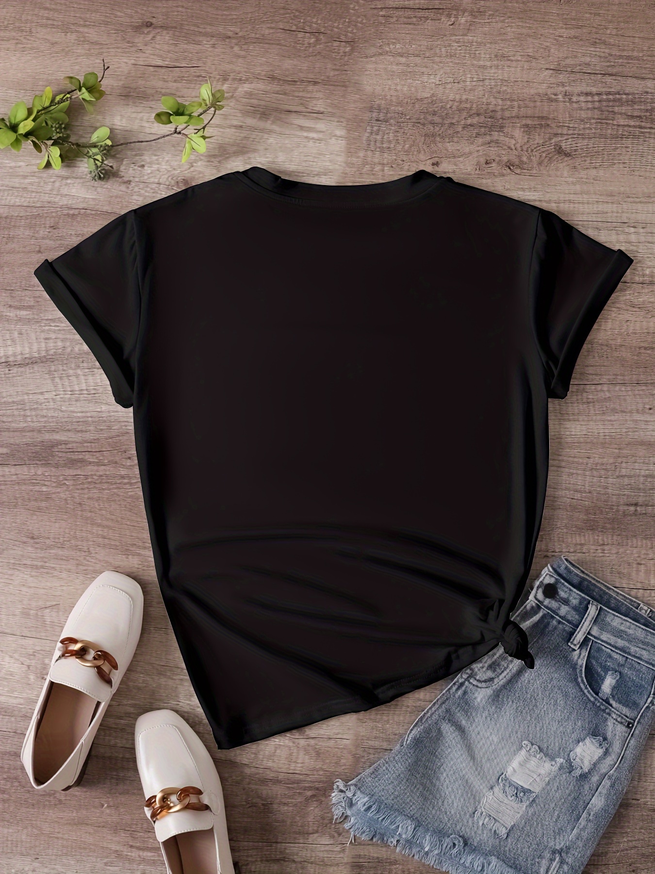 Plus Size, Plus Size Women's V-Neck Short Sleeve T-Shirt - Elegant Casual Chic White Top, Soft Breathable Fabric, Machine Washable, All-Season Versatile Wardrobe Staple, Everyday Comfort, Vneck Tee, Relaxed Fit Shirt