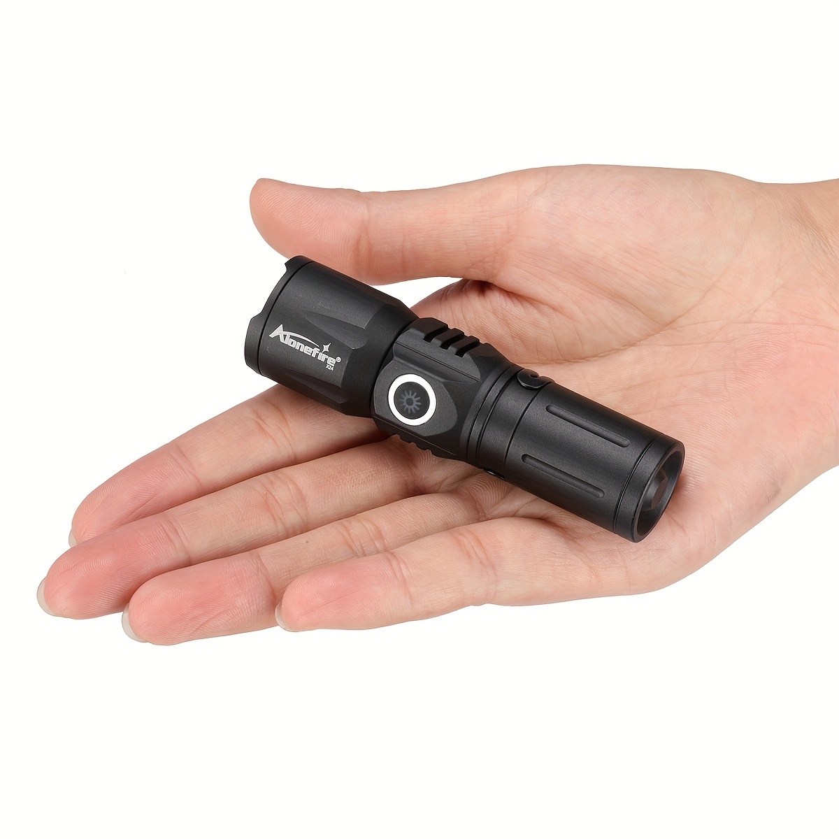 Ovker Mini Lampe de Travail Portable, 800 Lumens USB Lampe d'inspection  Rechargeable, 7 Modes Porte-clé Lampe de poche Magnétique COB Petite pour  Camping Réparation Éclairage de Secours(Carré) : : Bricolage