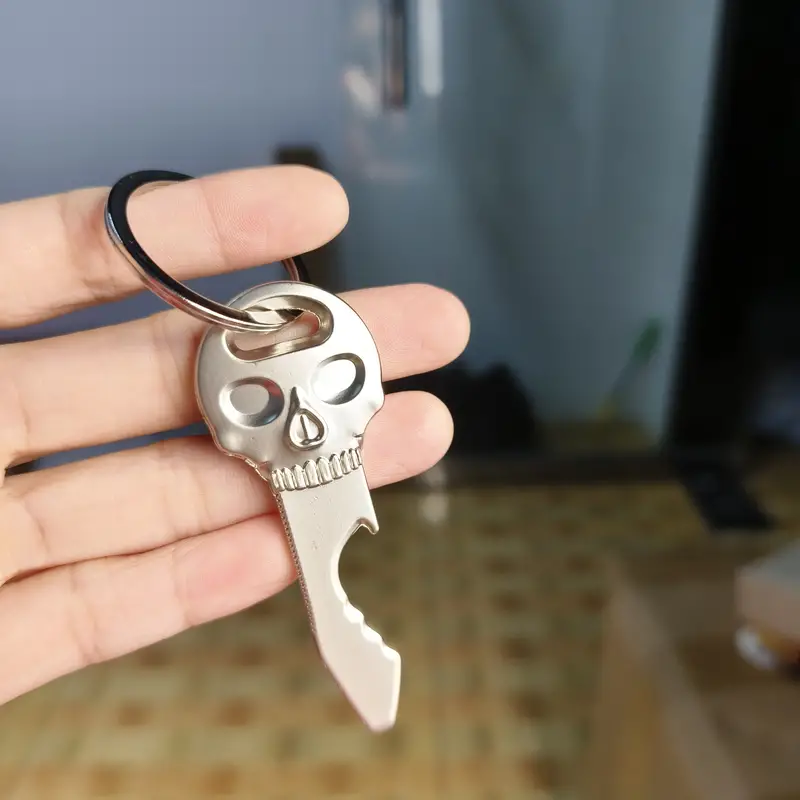 1 Stück Totenkopf-Flaschenöffner-Schlüsselanhänger Für Männer,  Auto-Schlüsselanhänger-Ornament