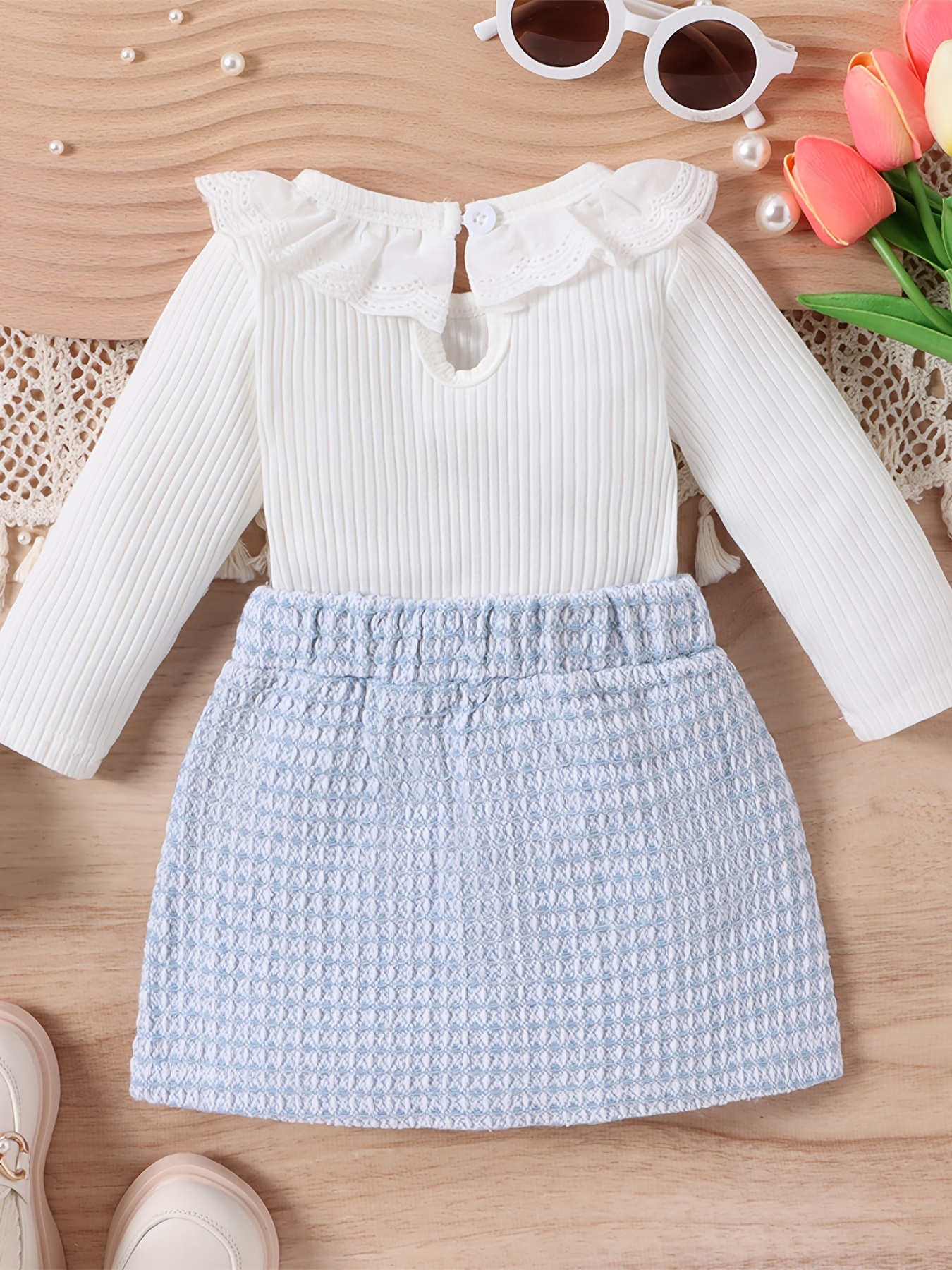 Baby Girls Cute & Elegant Ruffle Collar Long Sleeve Top & Fake Pearls  Buttons Pocket Skirt Two-pieces Set