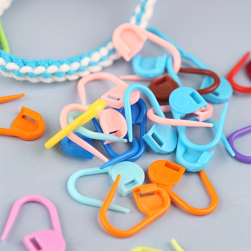 100 PCS Knitting Stitch Rings, Knitting Crochet Markers with Plastic Box,  50 Pcs Small + 50 Pcs Large Stitch Marker Ring, Sewing Accessories for DIY