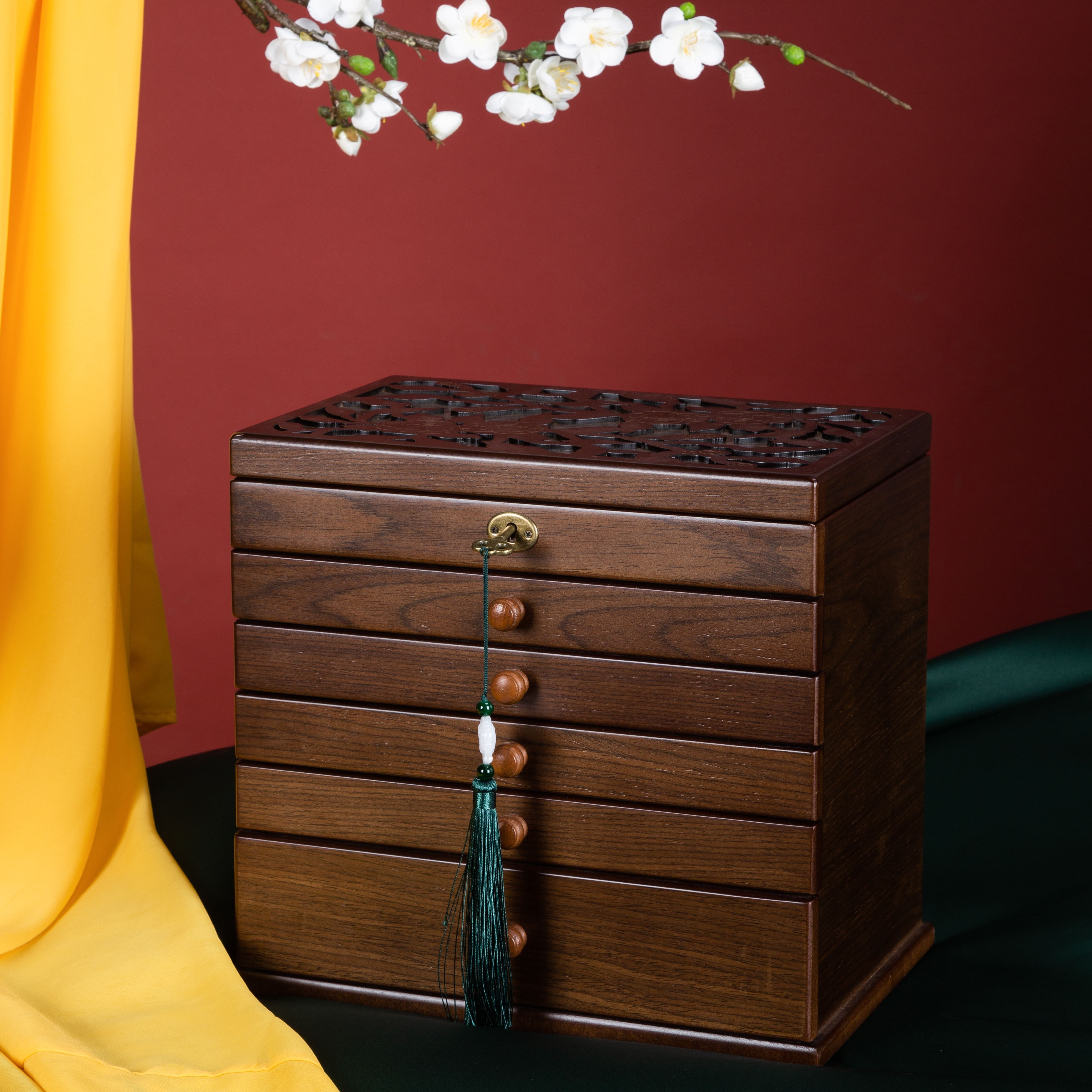 Caja joyero de madera pintado artesanal marron
