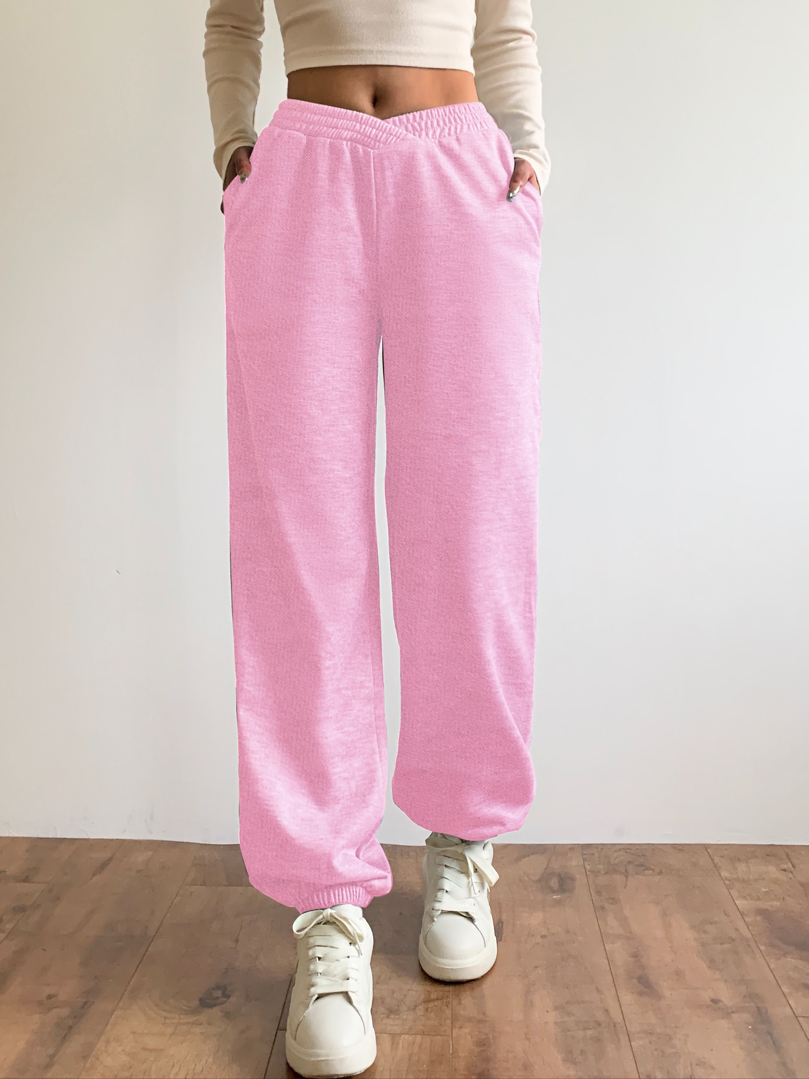 ti1684473016tl0731460a8a5ce1626210cbf4385ae0ef  Rosa sweatpants, Pants for  women, Womens casual outfits