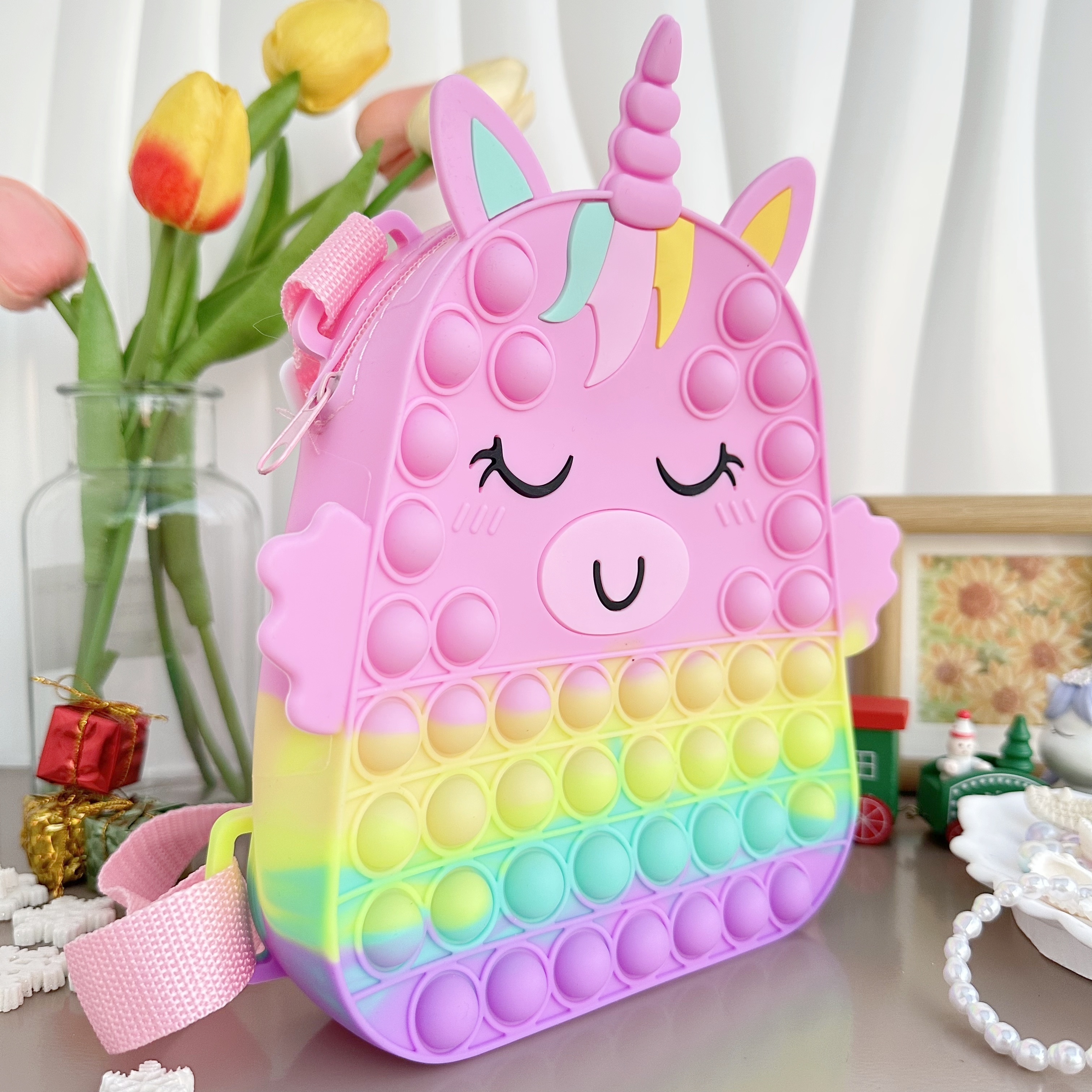 Unicorn on sale shaped backpack