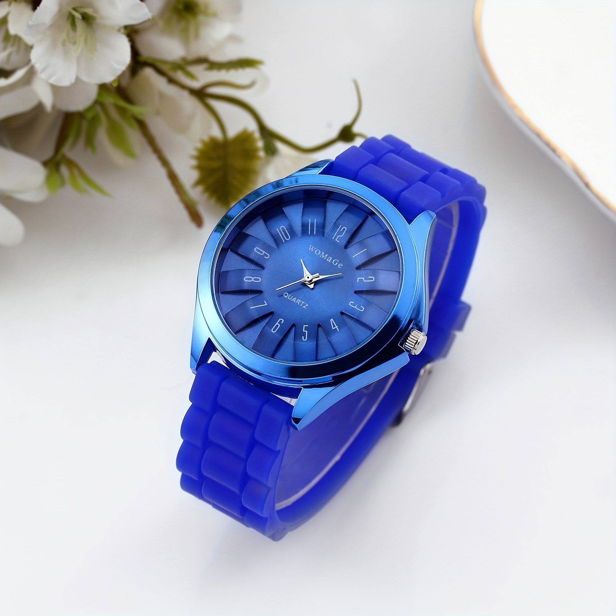 

Round Pointer Quartz Watch For Women Men Solid Color Arabic Numeral Wristwatch With Silicone Strap