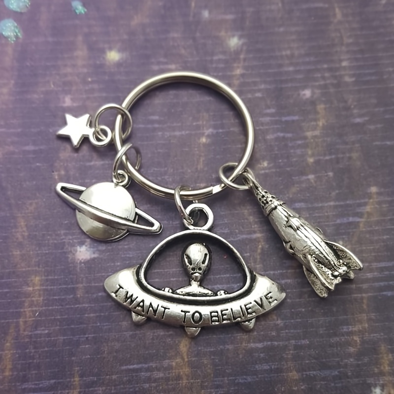 Alien Keychain Gifts: Shop I Want To Believe Keyring