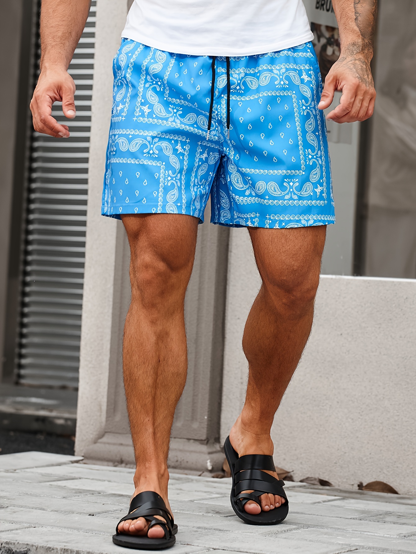 Shorties with Pockets - GRAPHIC BLUE