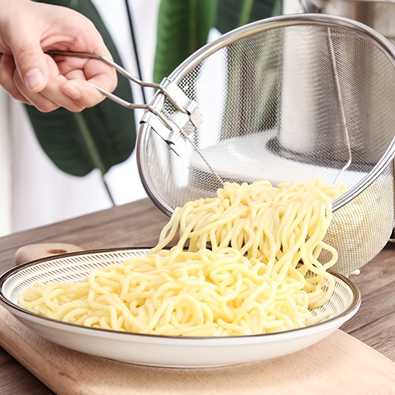 Upgrade Your Kitchen With This Foldable Frying Strainer - Temu