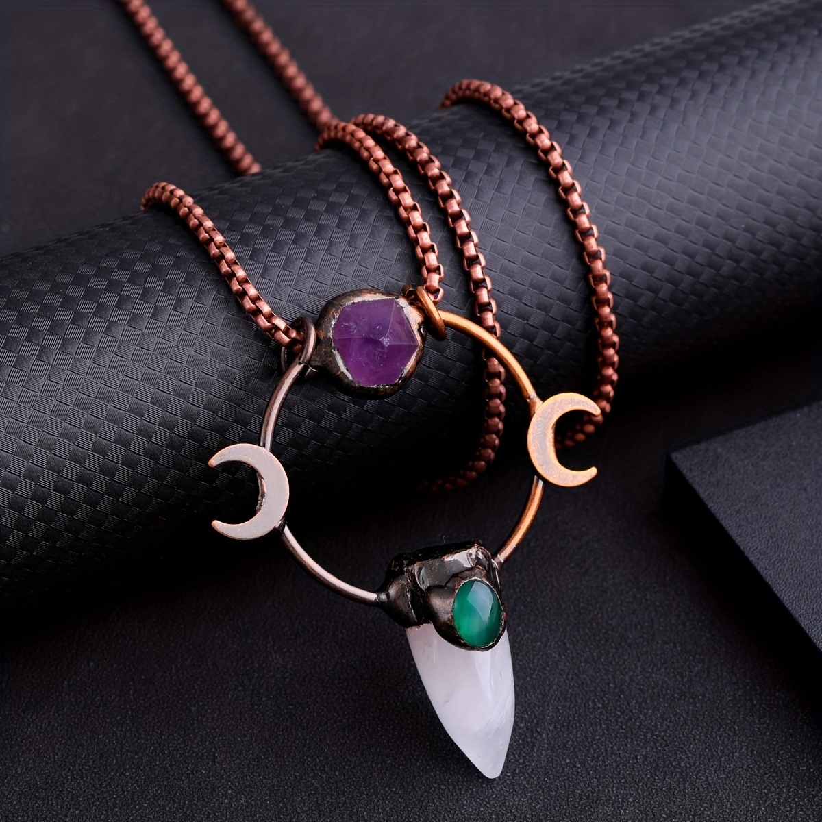 1pc Copper Irregular White Crystal Natural Stone Necklace, Fashion Crystal Pendant Necklace for Men,Temu